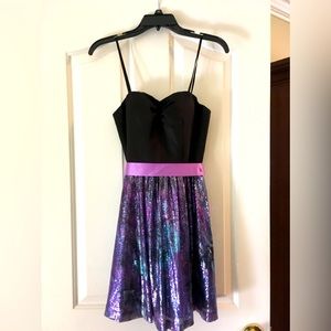 Formal Dress / Semi-Formal / Cocktail / Spring Dance